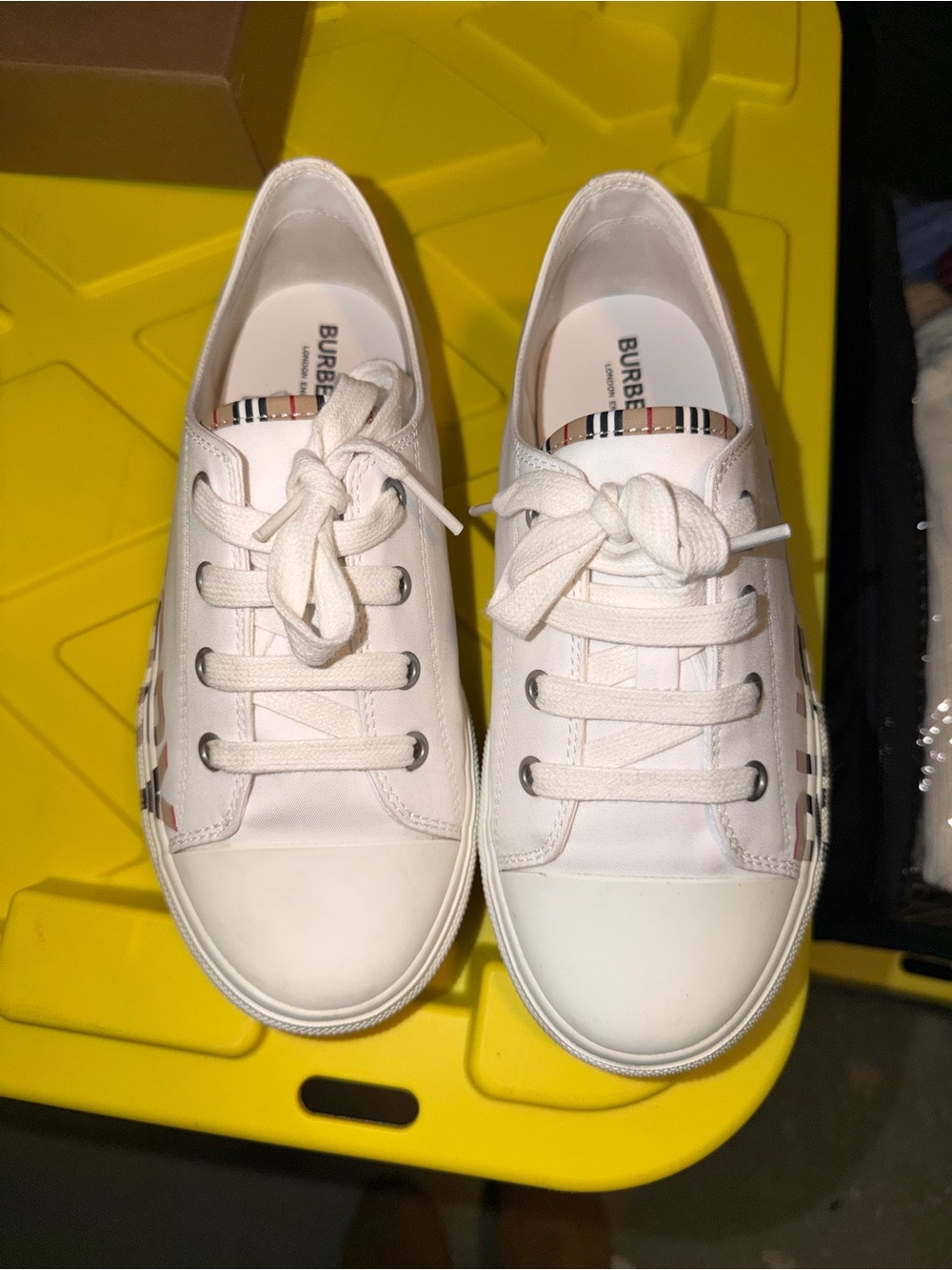 Burberry White Canvas Low-Top Sneakers with Signature Check Accent